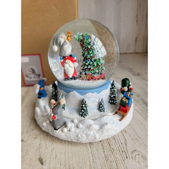 Roman Gittle dome Gnome snow globe wind up movement music Xmas - Picture 3 of 9